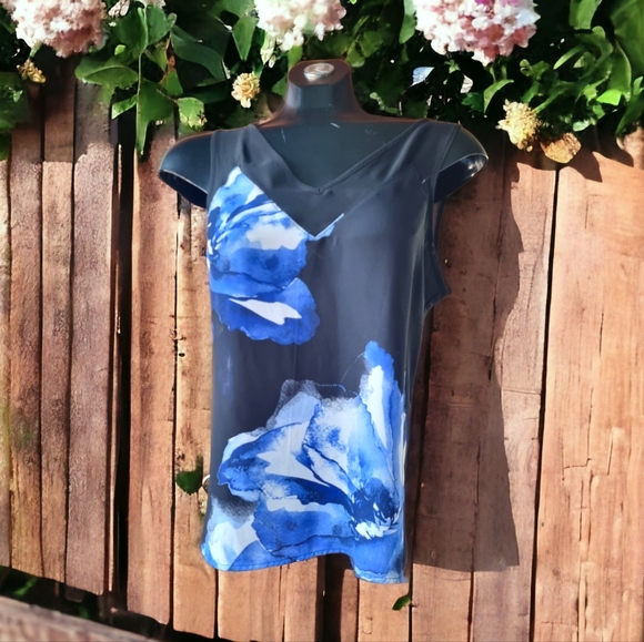 INC International Concepts Sleeveless Floral Top - Picture 1 of 6